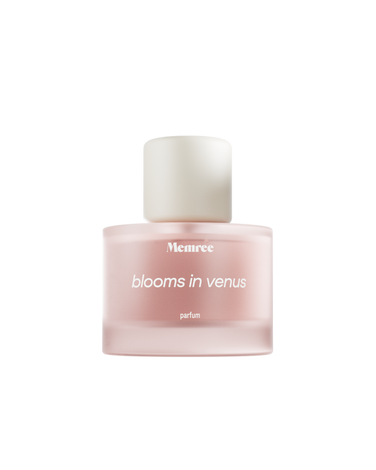 blooms in venus